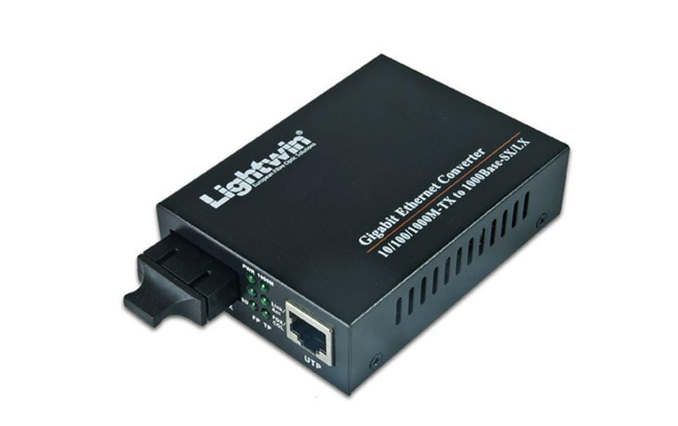 Lightwin Convertisseur de médias LWC 10/100/1000 SM20 SC