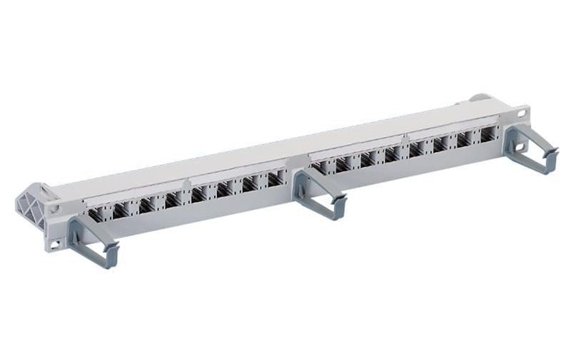 R&M Panneau de brassage 16 ports Cat. 6A 1HE 19 non blindé, vide