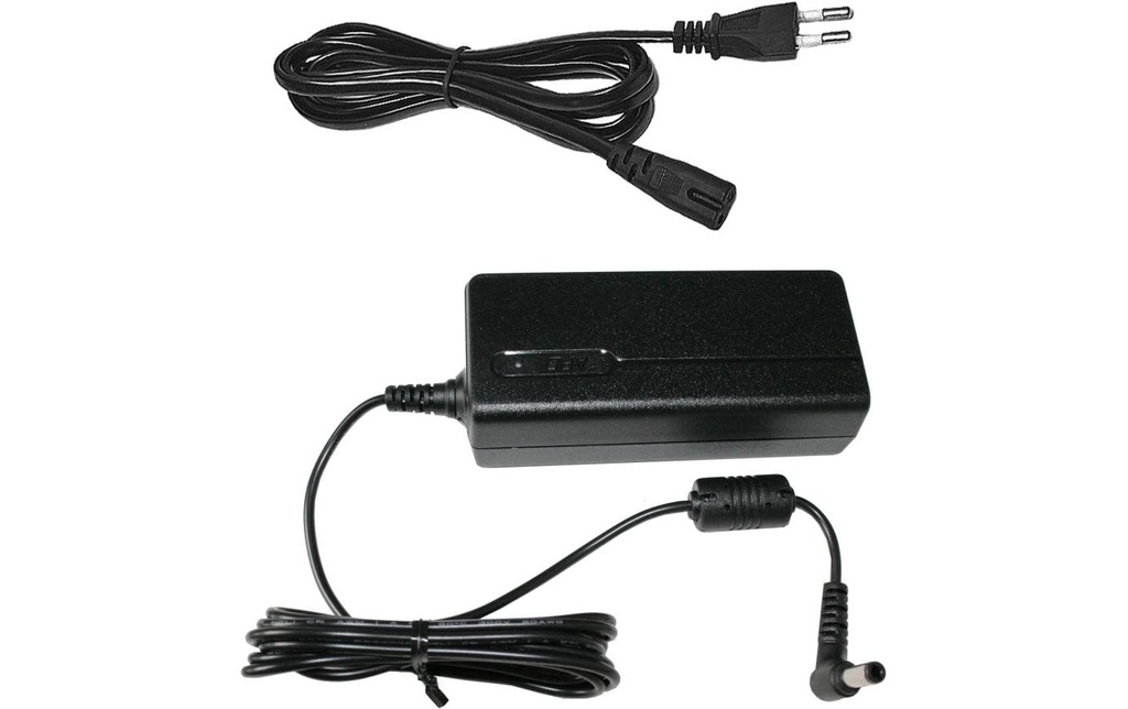 Shuttle PE65
