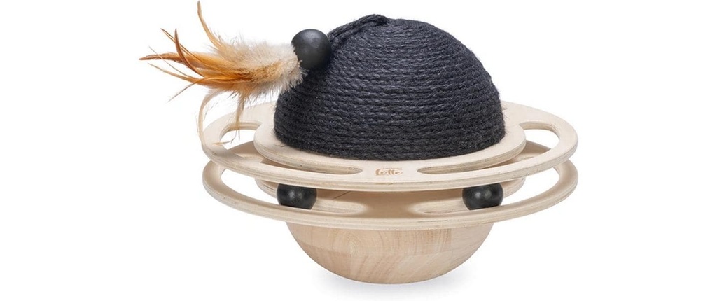 Designed by Lotte Balle de jeu en bois Baya