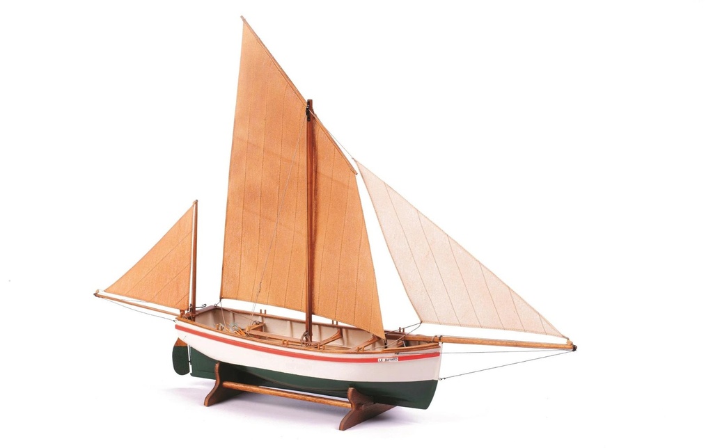 Billing Boats Kits de montage Le Bayard 1:30, 525 mm