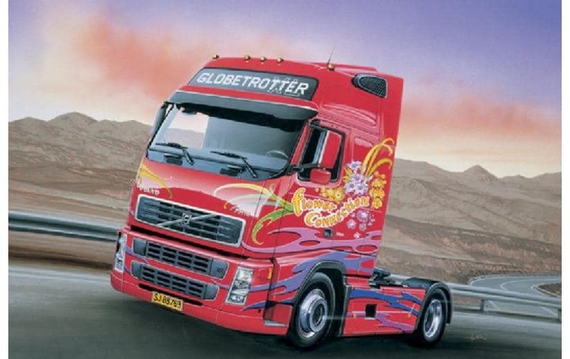 Italeri Kits de montage Volvo FH16 Globetrotter XL 1:24