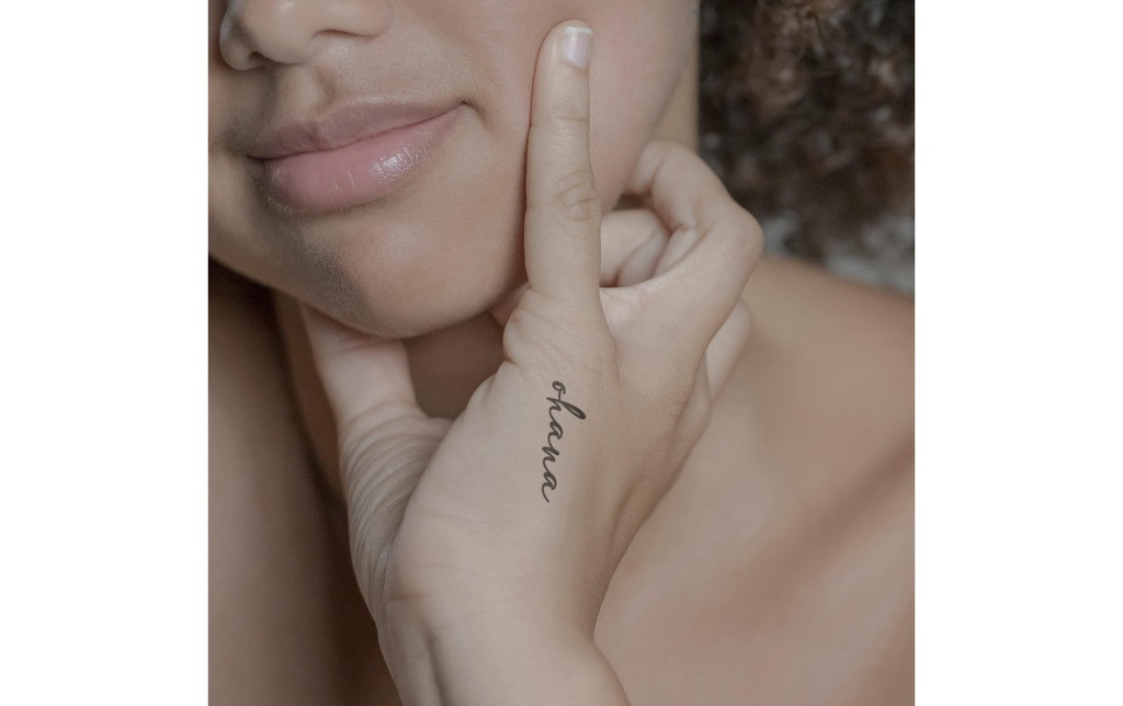minink tatouage écriture Ohana Taille: S (4.4 cm x 1,5 cm)