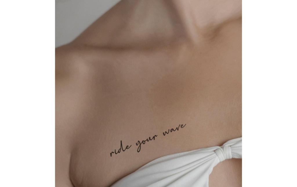 minink Écriture de tatouage ride your wave Taille: L (1.9 cm x 9.0 cm)